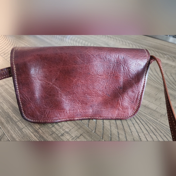 Vintage Small Leather Purse - Picture 6 of 8